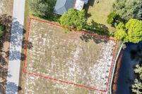 Lakefront Property for sale in Highlands County, Florida