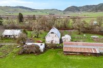 Property for sale in Douglas County, Oregon