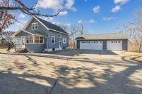 Property for sale in Linn County, Iowa