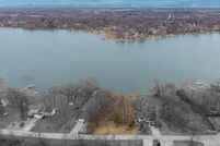 Lakefront Property for sale in Kenosha County, Wisconsin