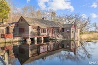 Property for sale in New Haven County, Connecticut