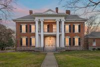 Property for sale in Woodford County, Kentucky