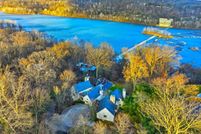 Lakefront Property for sale in Fairfax County, Virginia