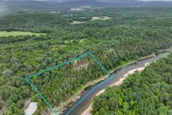 Riverfront Property for sale in Montgomery County, Arkansas