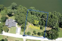 Lakefront Property for sale in Washington County, Arkansas