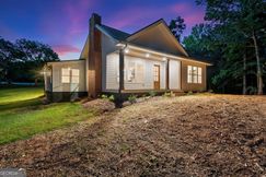 Lakefront Property for sale in Hart County, Georgia