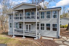 Lakefront Property for sale in Hart County, Georgia