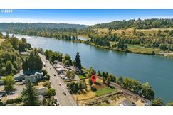 Lakefront Property for sale in Clackamas County, Oregon