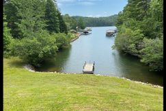 Lakefront Property for sale in Oconee County, South Carolina