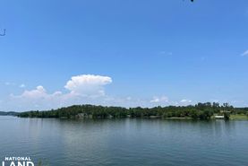 Lakefront Property for sale in Loudon County, Tennessee