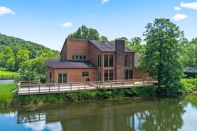 Lakefront Property for sale in Greenup County, Kentucky