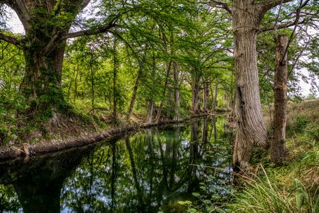 Riverfront Properties for Sale in Texas - 430 Properties - Land.com