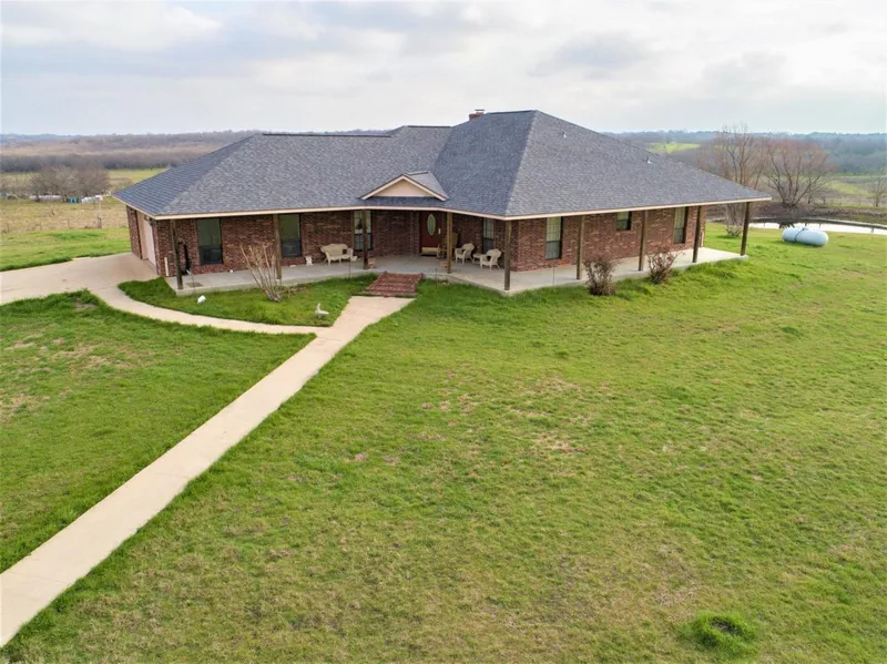 Farm Property in Navarro County, Texas