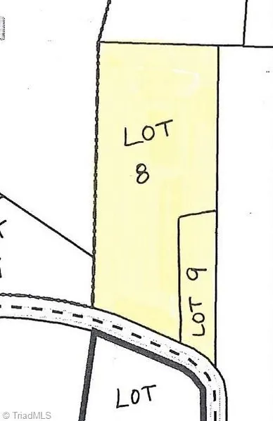 8/9 Veterans Loop Rd  
