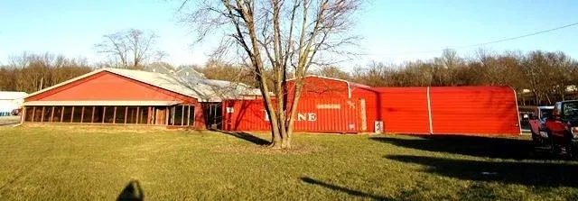 811 South Ct  