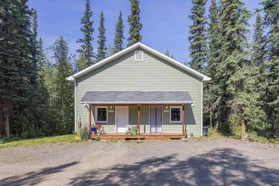 1576/1588 MADELINE St  