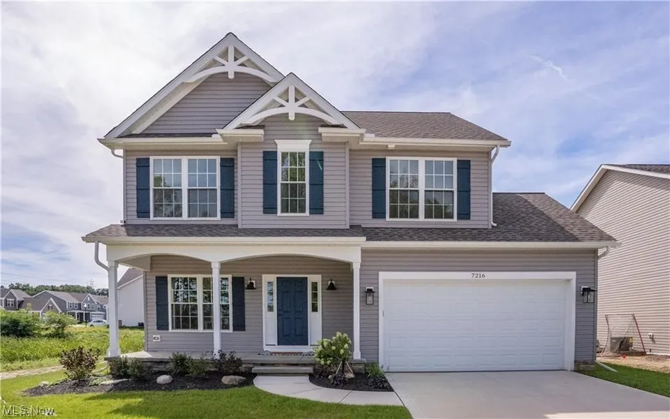 3208 Azalea Dr  
