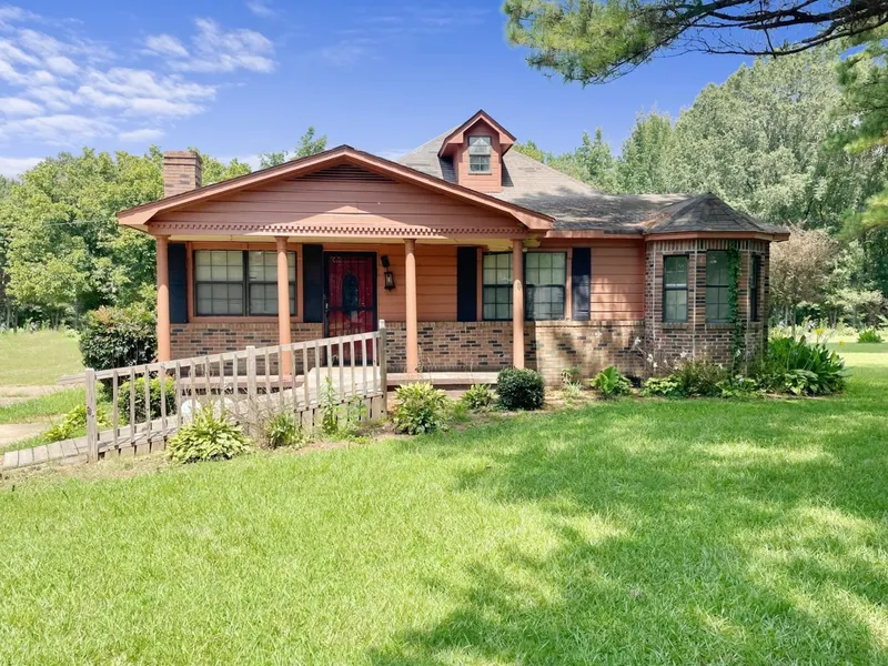 1610 LIBERTY  