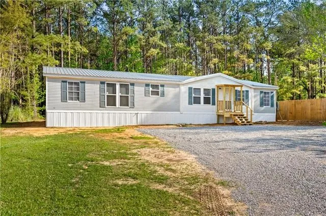 35 Kendall Ln  