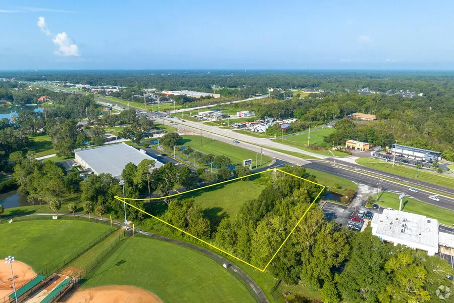 6100 South Florida Ave  