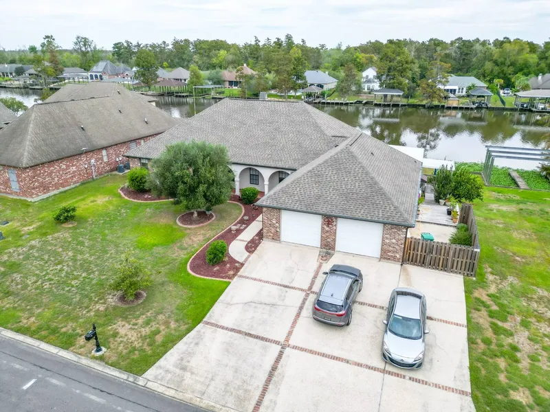 11982 Riv Highlands  