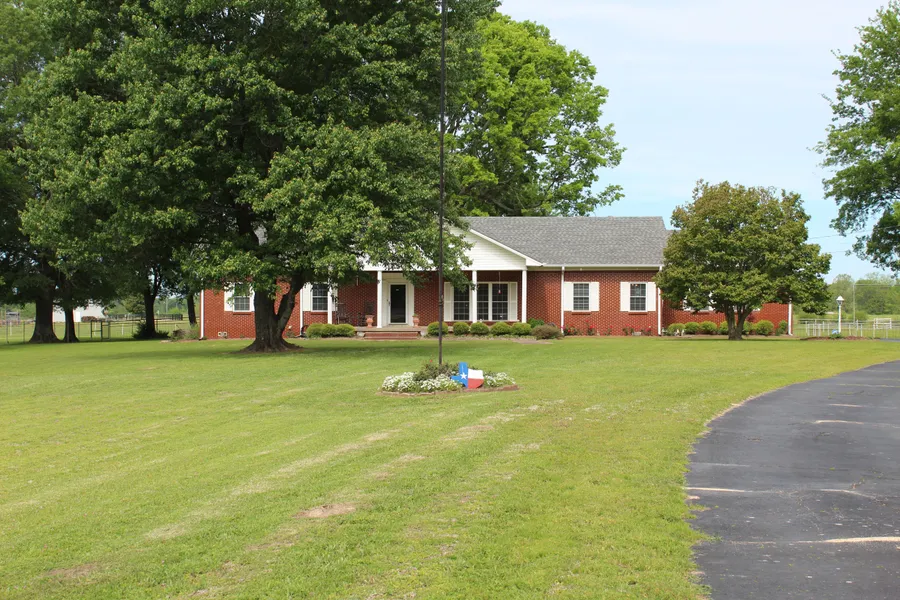 1120 South Runnels St  