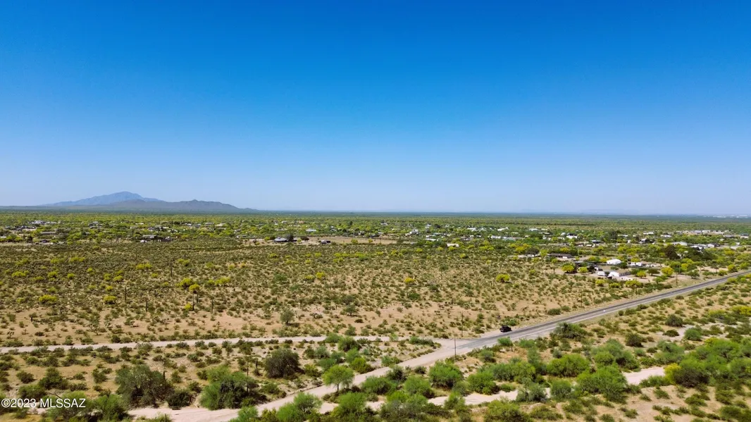 11acres E Cactus Forest Rd Rd  