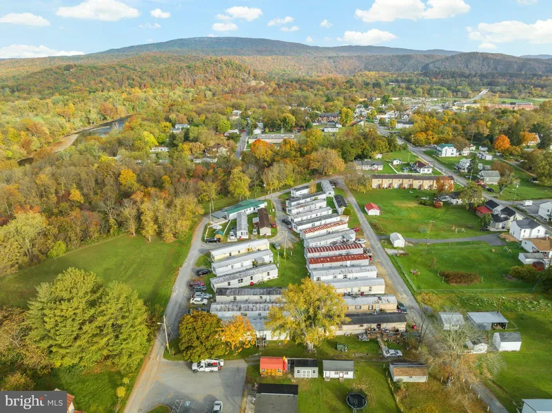 75 S DR RANDOLPH SPENCER Ln  