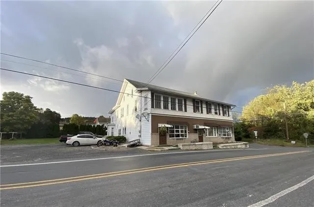 8 10 12 West Lizard Crk Rd  