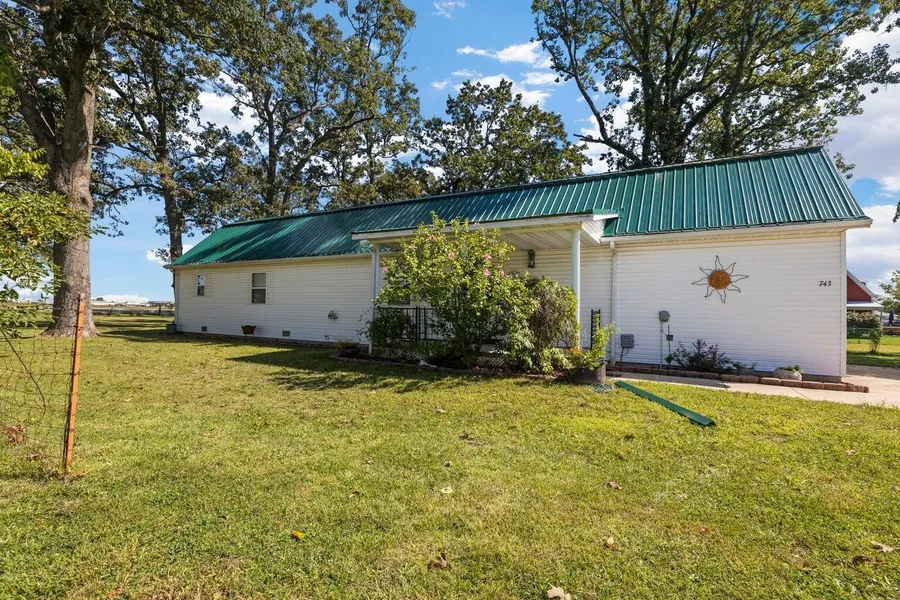 743 East Clinton Ave  