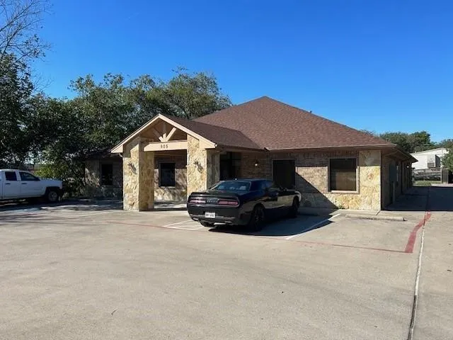 905 Roberts Cut Off Rd  