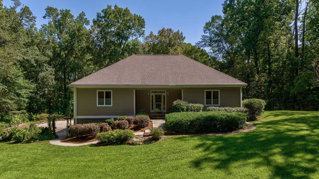 205 Crk Dr  