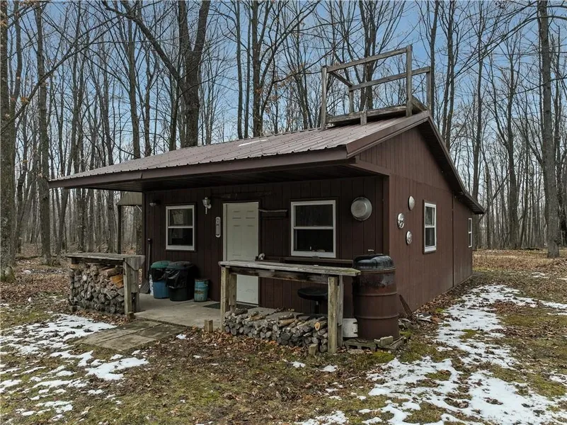 N3943 County Rd B  