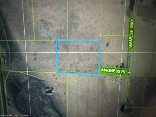 76 MAGNESS Rd  