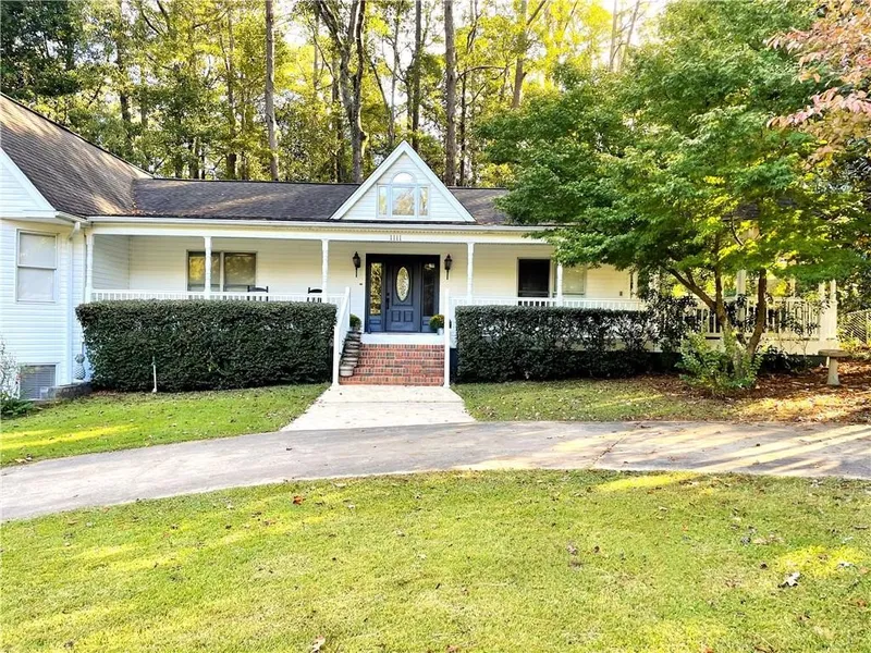 1111 W Collinwood Cir  