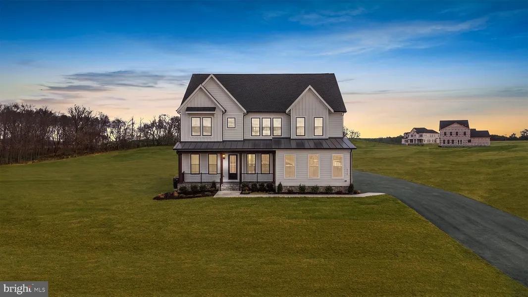 36 SILVER KING Cir  