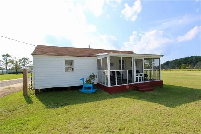 985 Lillys Nck Rd  