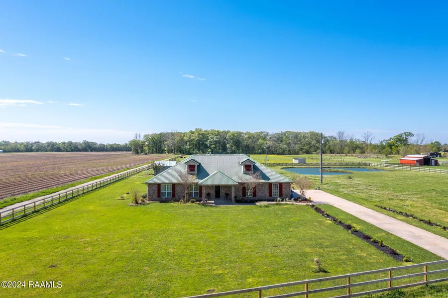 1524 Lady Of The Lk Rd  