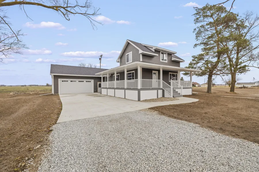 1534 W Townline Rd 14 Rd  