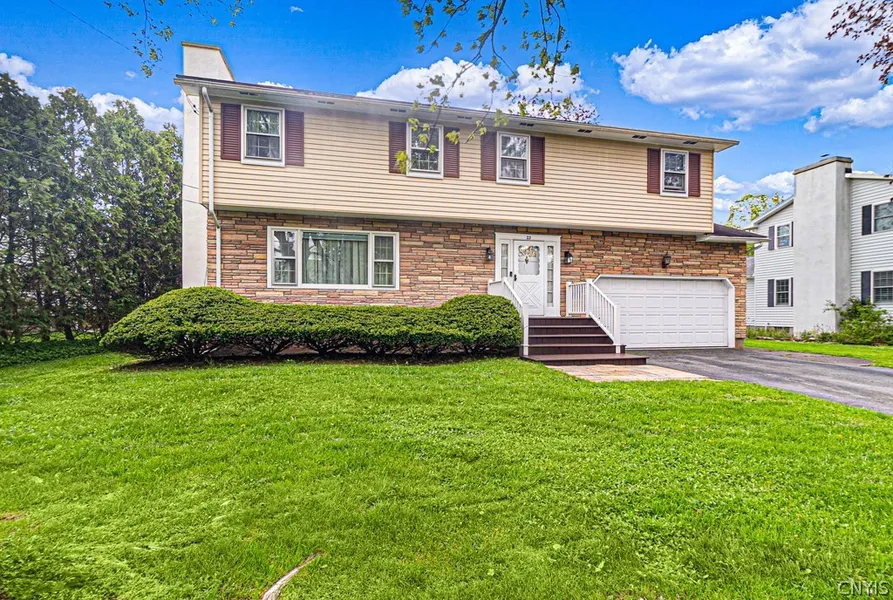 23 Stebbins Dr  