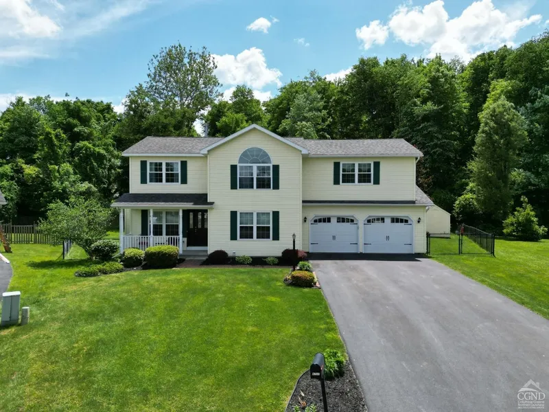 4707 Mazel Ct  