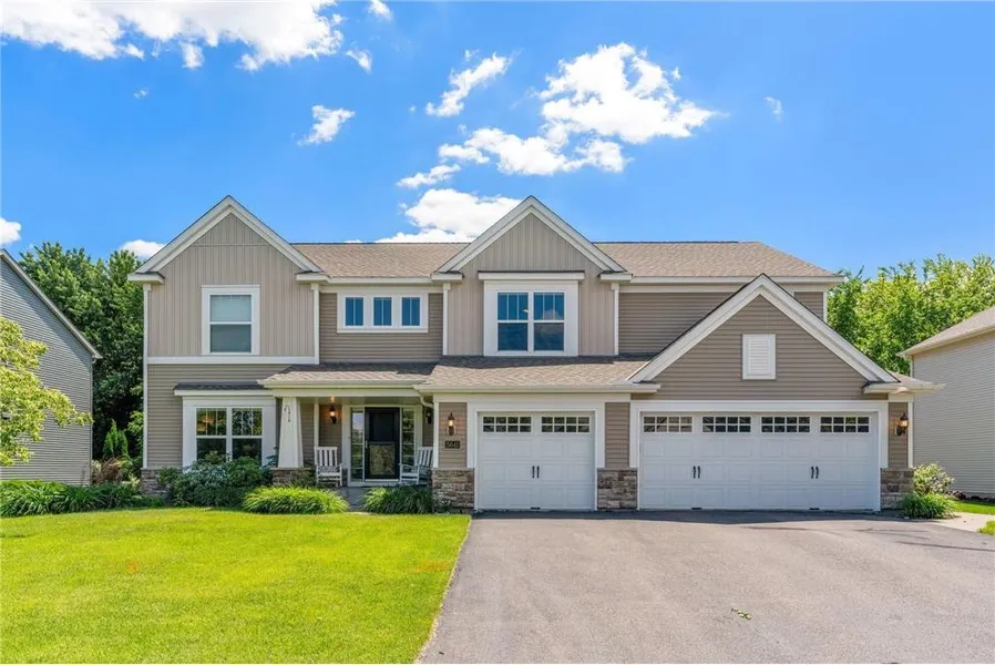 5641 TRAILHEAD LN SE  