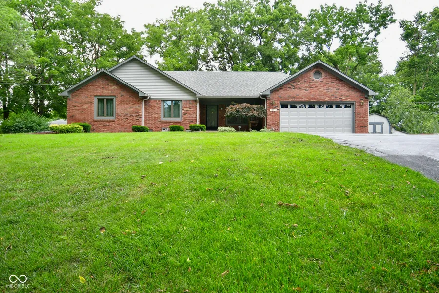 1067 Cedar Glen S Dr  