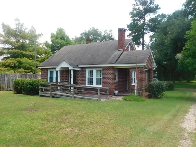 278 Broad St  