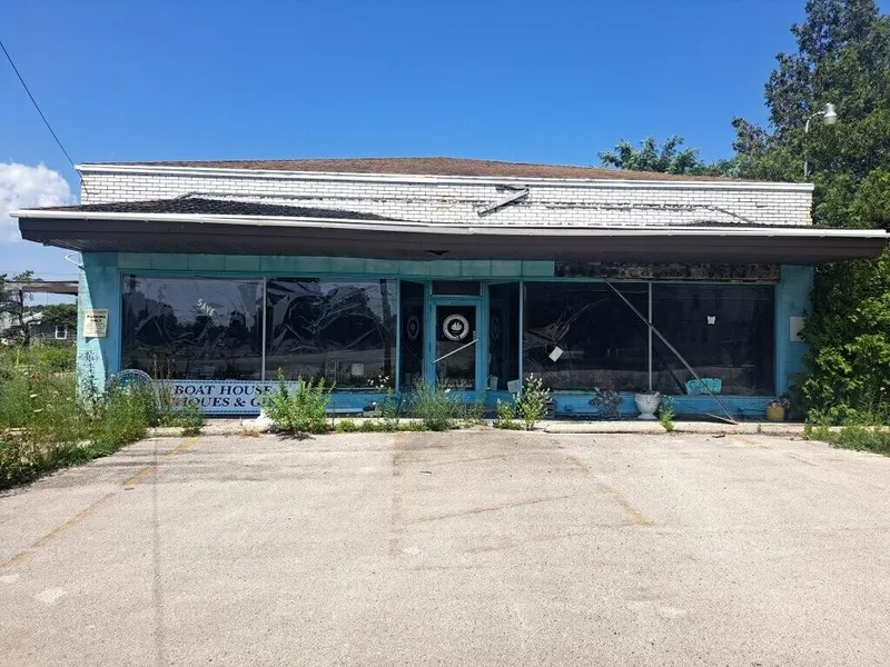 4601 State Highway 57 -  