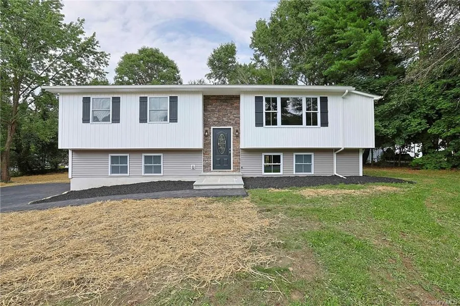 4 Heather Ln  
