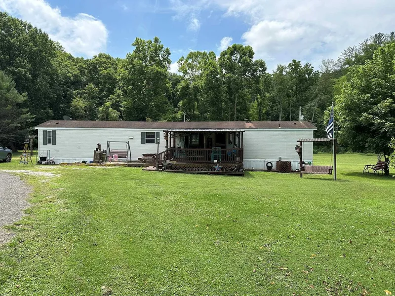 822 818 Township Rd 258  