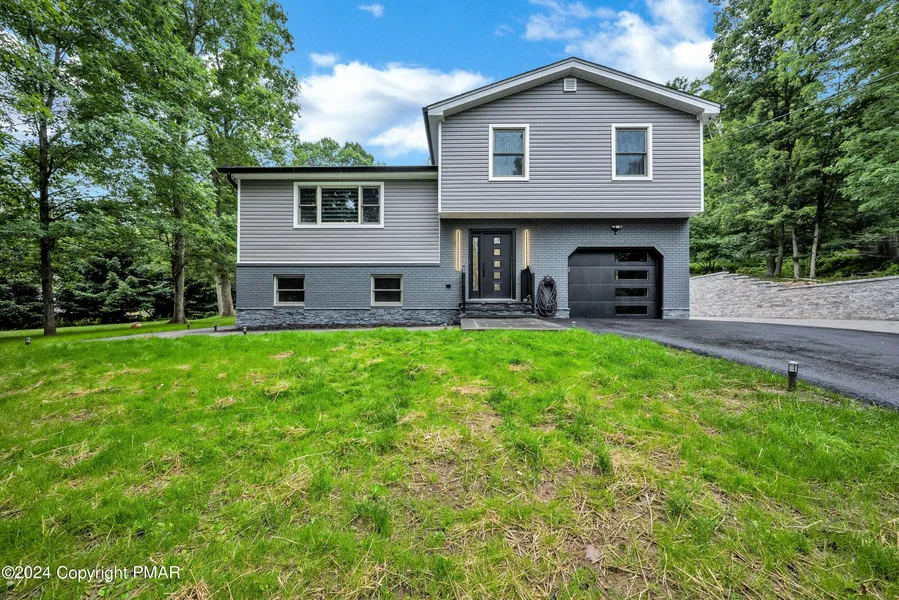 207 Spring Run Dr  