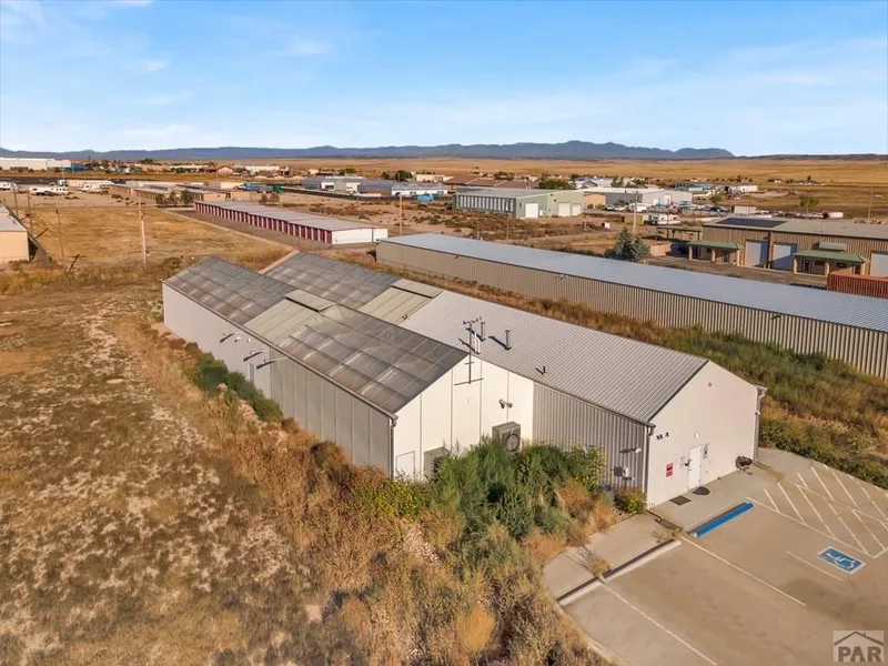 43 Fabrication Dr  