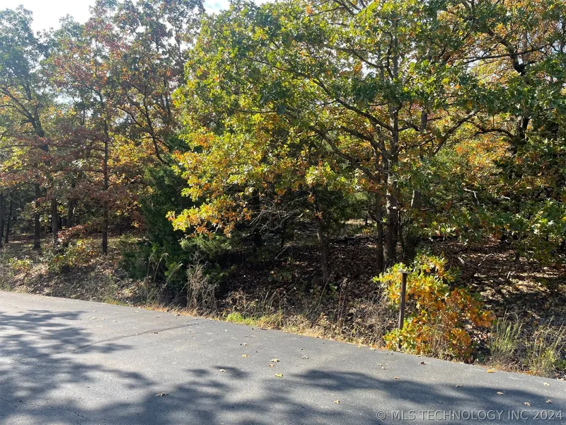 2291 W Crosswinds Cir  